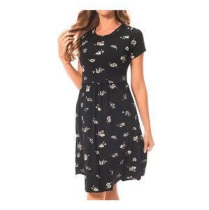 Bearsland Black and White Floral Nursing Dress size Medium
